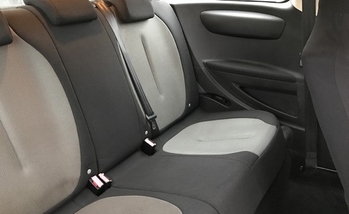 Citroën C4 1.4 90 Ch 2005 - vue 5