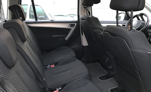 Citroën Grand C4 Picasso 1.6 hdi 110 pack confort 7 pl 2008 - vue 5