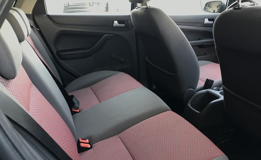 Ford Ford Focus 1.6 TDCI 110 2008 - vue 5