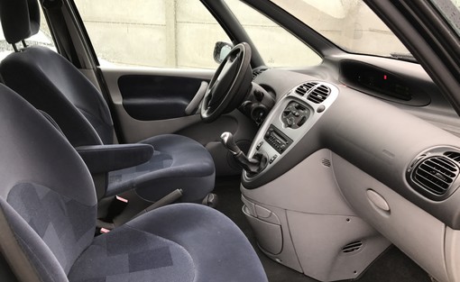 Citroën Xsara Picasso 1.6 HDI 110 2005 - vue 4