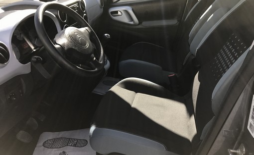 Citroën Berlingo 1.6 HDI 75 multispace 2012 - vue 4