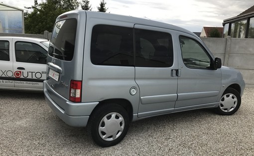 Citroën Berlingo 1.6 HDI 75 2008 - vue 2