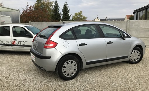 Citroën C4 1.6 90 Ch HDI sx 2007 - vue 2