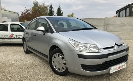 Citroën C4 1.6 90 Ch HDI sx 2007 - vue 3