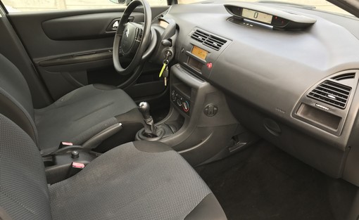 Citroën C4 1.6 90 Ch HDI sx 2007 - vue 4