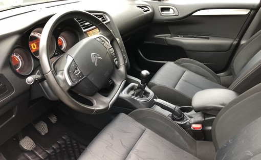 Citroën C4 1.4 95 Ch 2013 - vue 5