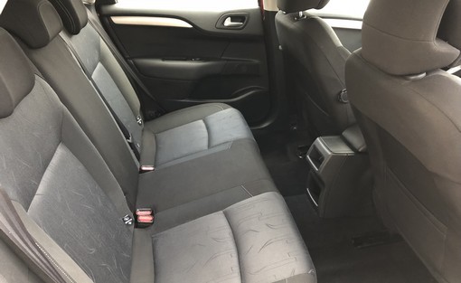 Citroën C4 1.4 95 Ch 2013 - vue 6