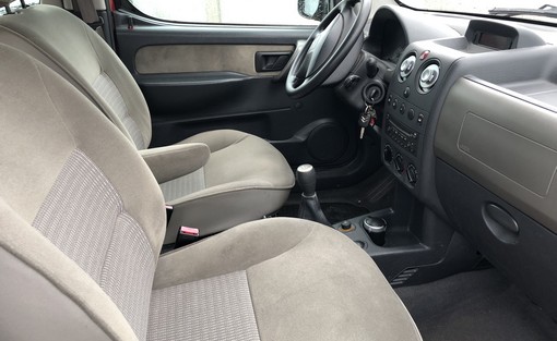 Citroën Berlingo 1.6 HDI 75 2006 - vue 4