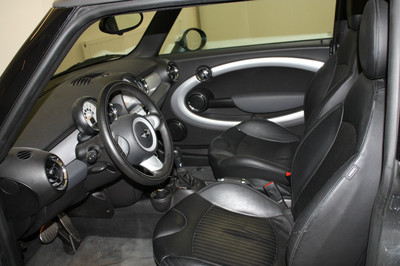 MINI Mini Cooper S 2007 - vue 3