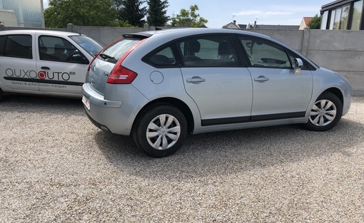 Citroën C4 1.6 HDI 92 Ch 2005 - vue 2