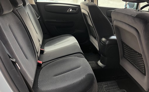 Citroën C4 1.6 HDI 92 Ch 2005 - vue 5