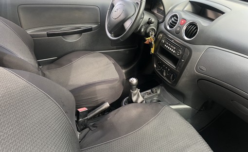 Citroën C2 1.4 HDI vtr 2009 - vue 4