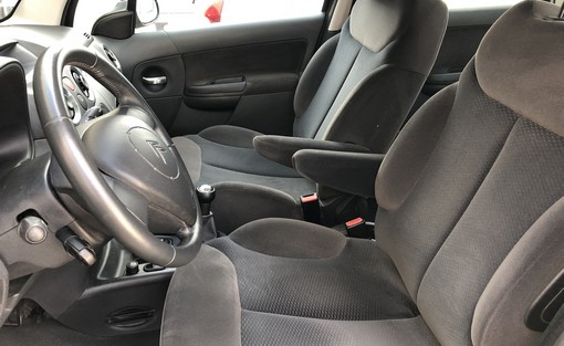 Citroën C3 1.4 exclusive 2009 - vue 6