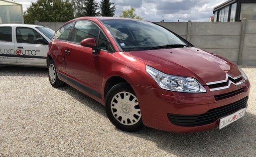 Citroën C4 1.4 95 Ch 2006 - vue 3