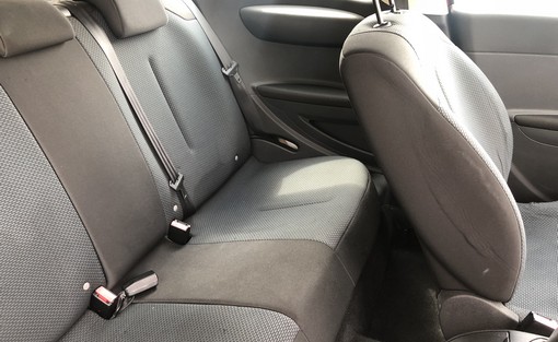 Citroën C4 1.4 95 Ch 2006 - vue 5