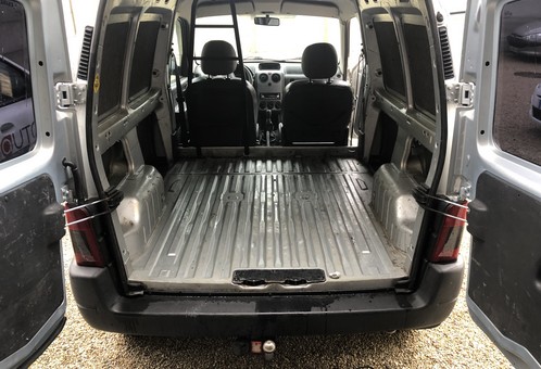 Citroën Berlingo 1.4 Essence ctte 2005 - vue 4