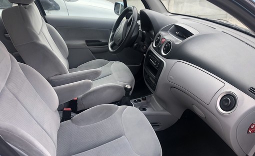 Citroën C3 1.4 exclusive 2006 - vue 4