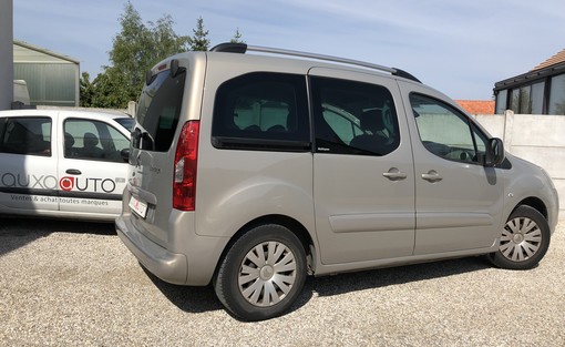 Citroën Berlingo 1.6 HDI 75 Ch multispace 2009 - vue 2