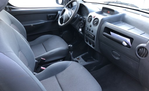 Citroën Berlingo 1.6 HDI 75 Ch 2008 - vue 5
