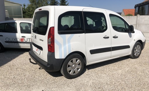 Citroën Berlingo 1.6 HDI 75 Ch 2009 - vue 2