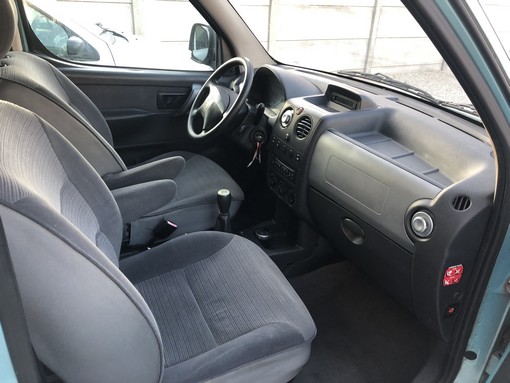 Citroën Berlingo 1.9D 2005 - vue 4