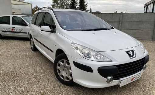 Peugeot 307 Break 1.6 HDI 90 Ch 2007 - vue 3