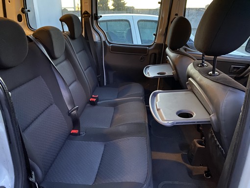 Citroën Berlingo 1.6 HDI 75 Ch 2009 - vue 5