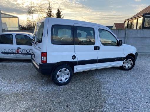 Citroën Berlingo 1.6 HDI 75 Ch 2010 - vue 2