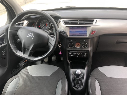 Citroën C3 1.4 HDI 70ch 2012 - vue 3