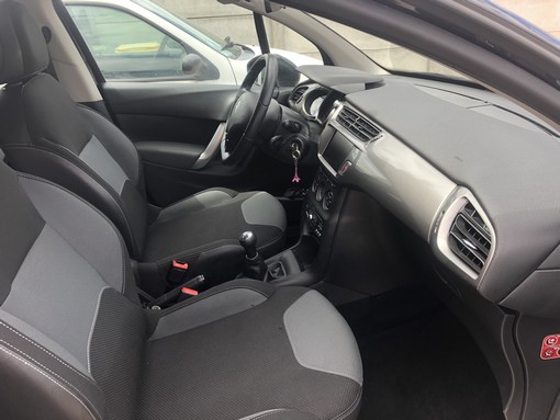 Citroën C3 1.4 HDI 70ch 2012 - vue 4