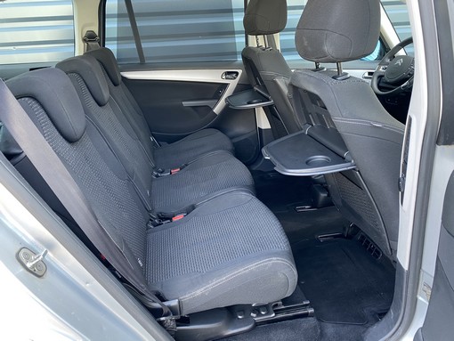 Citroën Grand C4 Picasso 2010 - vue 5
