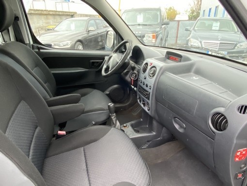 Citroën Berlingo 1.6 HDI 75 Ch 2010 - vue 5