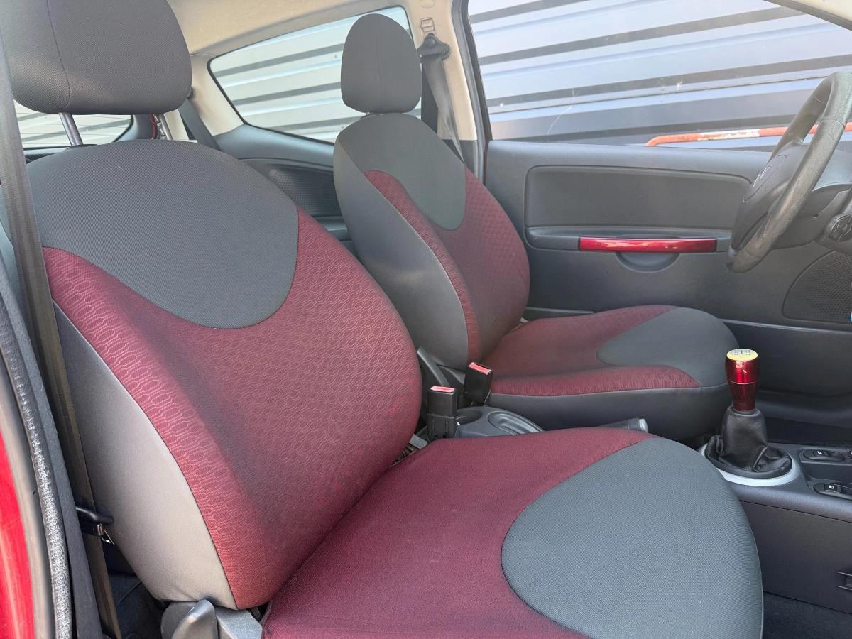 Citroën C2 1.1 60 2009 - vue 11
