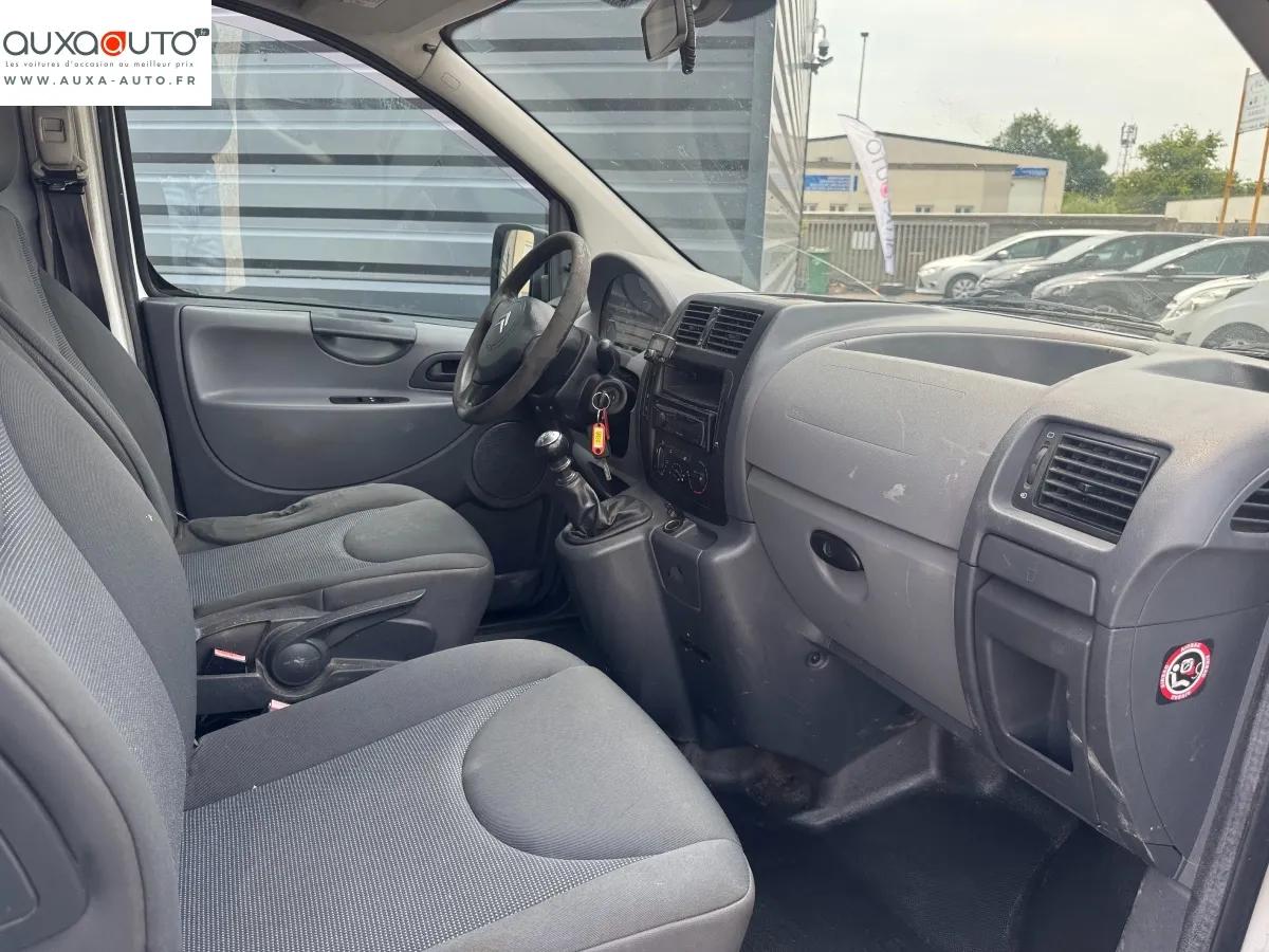 Citroën Jumpy Vu FOURGON 2.0 HDI 120 L1H1 L2 M 2009 - vue 17