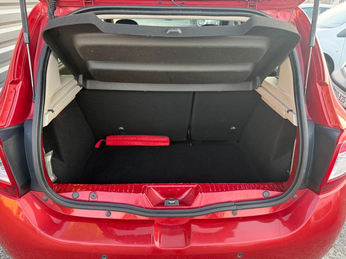 Dacia Sandero STEPWAY 0.9 TCE 90 2012 - vue 12