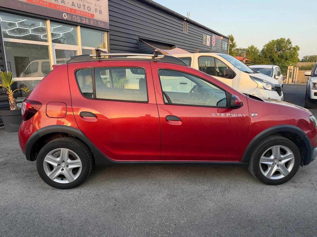 Dacia Sandero STEPWAY 0.9 TCE 90 2012 - vue 5