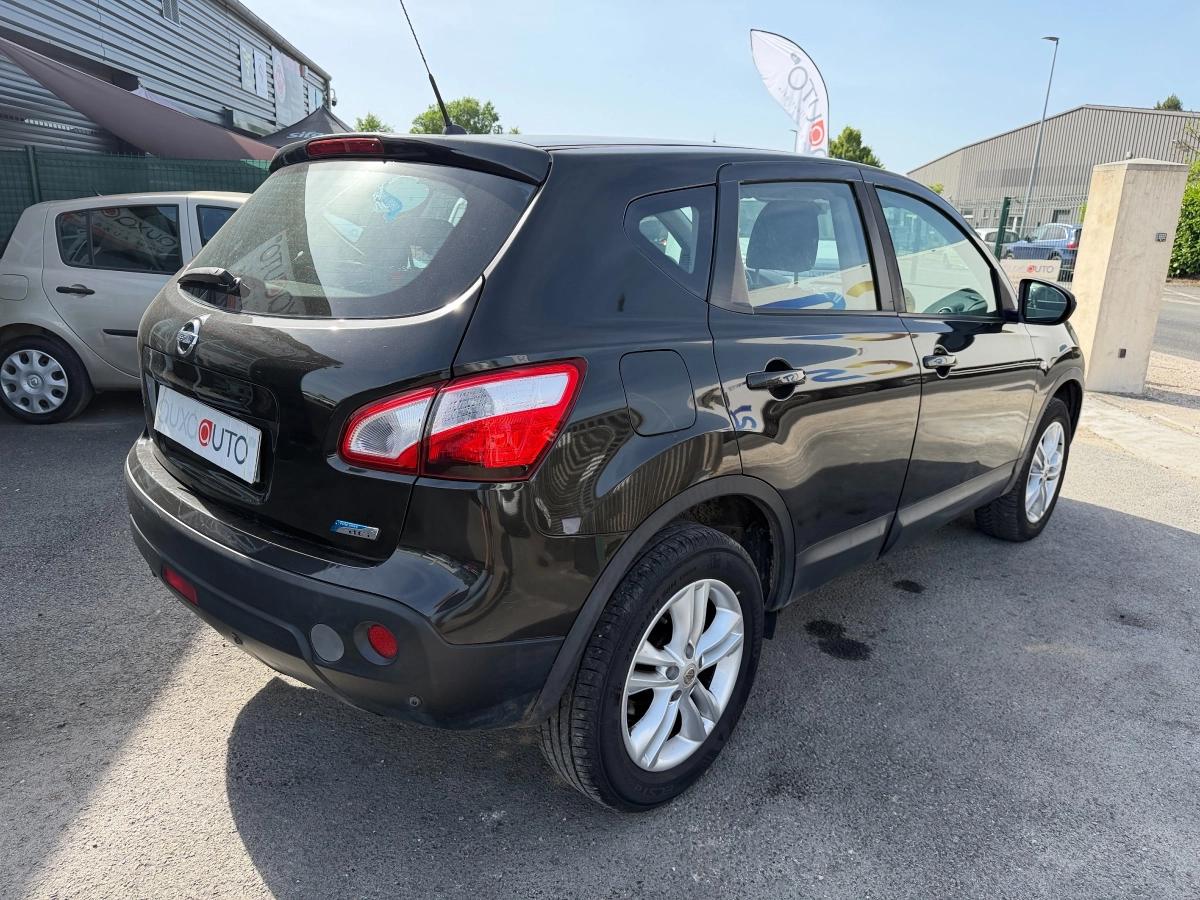Nissan Qashqai GENERATION-I PLUS-2 1.5 DCI 110 CONNECT EDITION 2WD 2010 - vue 8