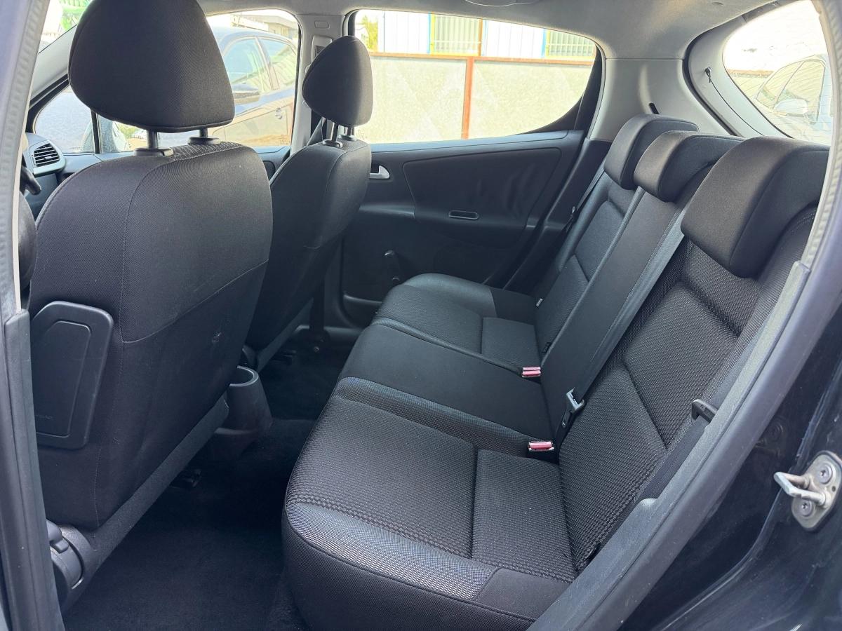 Peugeot 207 1.4 75 ACTIVE 2012 - vue 12