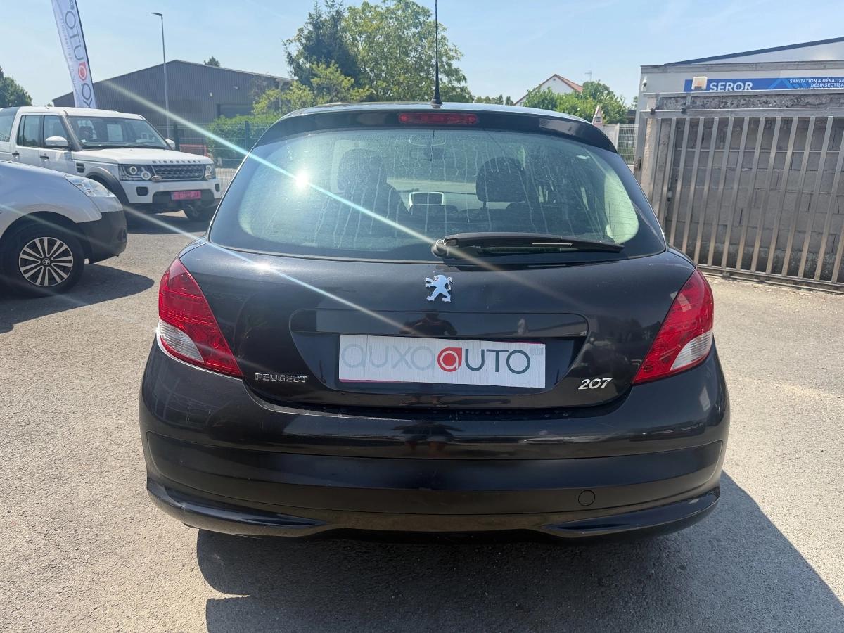 Peugeot 207 1.4 75 ACTIVE 2012 - vue 8
