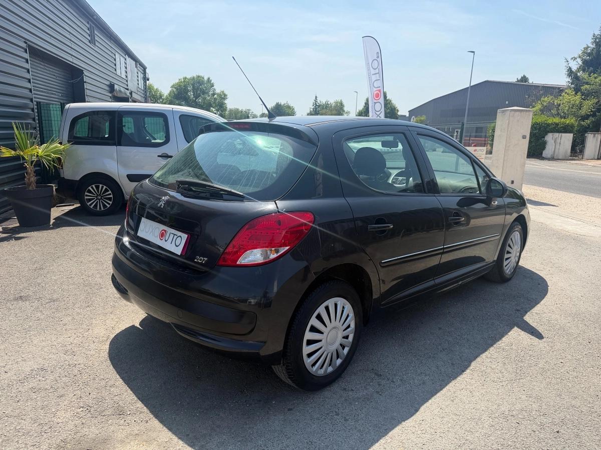 Peugeot 207 1.4 75 ACTIVE 2012 - vue 9