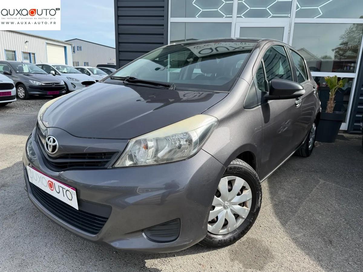 Toyota Yaris 1.4 D4D 90 STYLE 2012 - vue 10