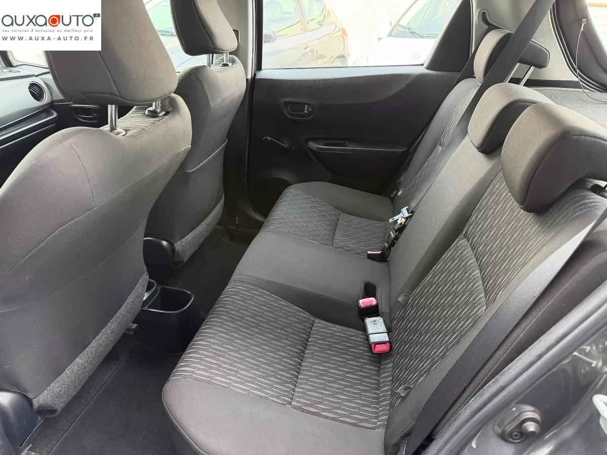 Toyota Yaris 1.4 D4D 90 STYLE 2012 - vue 15