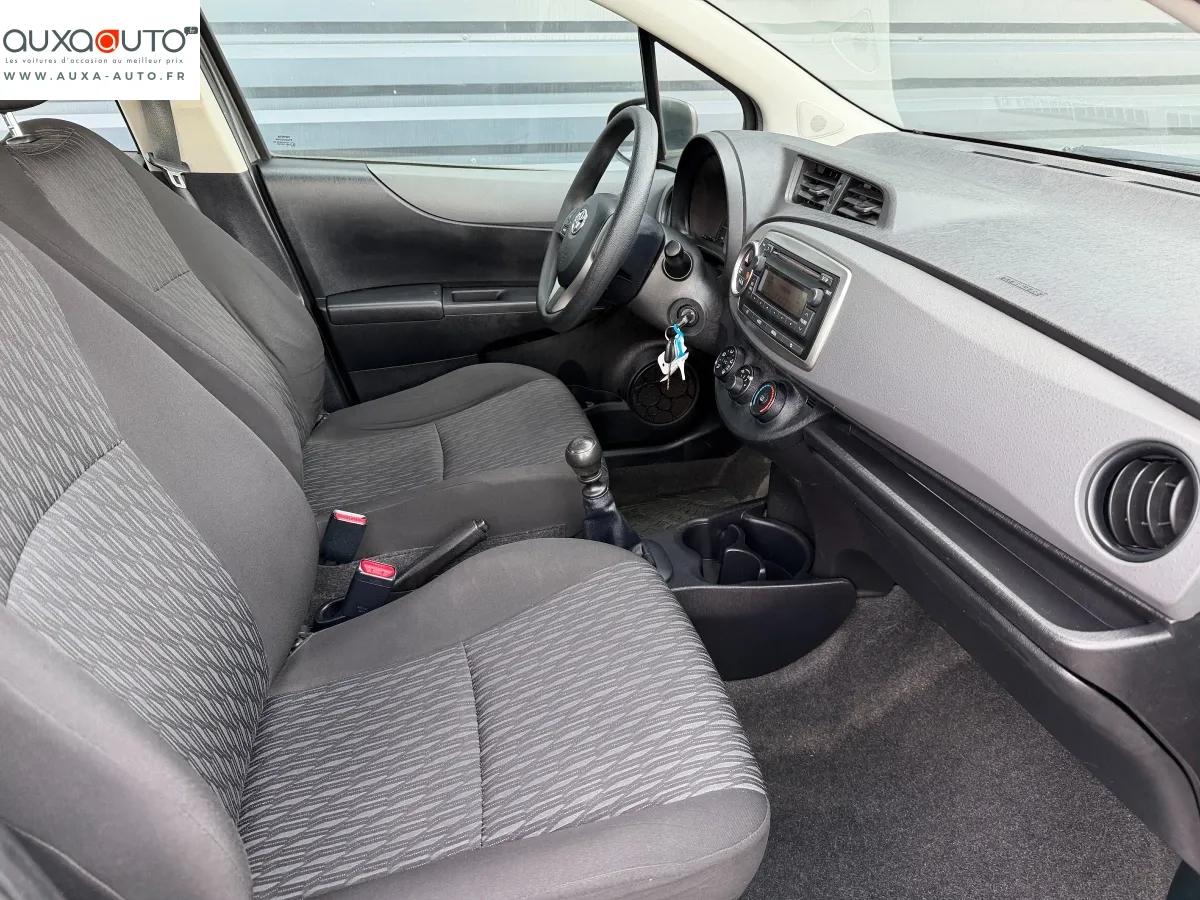 Toyota Yaris 1.4 D4D 90 STYLE 2012 - vue 8