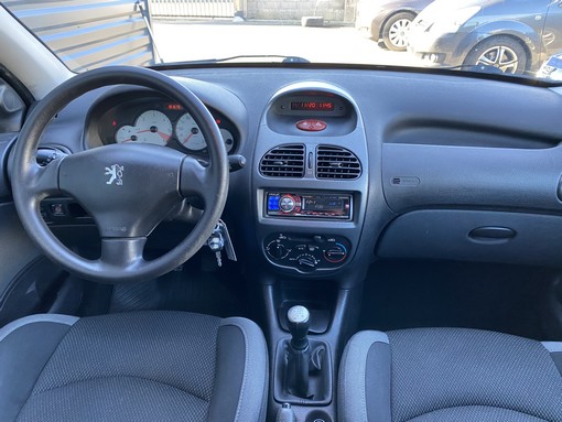 Peugeot 206 SW 1.4 HDI 70 2006 - vue 6