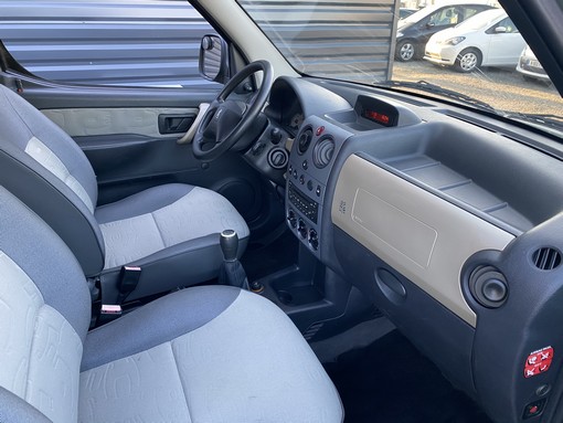 Peugeot Partner 1.4 75ch 2005 - vue 4