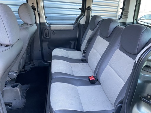 Peugeot Partner 1.4 75ch 2005 - vue 5