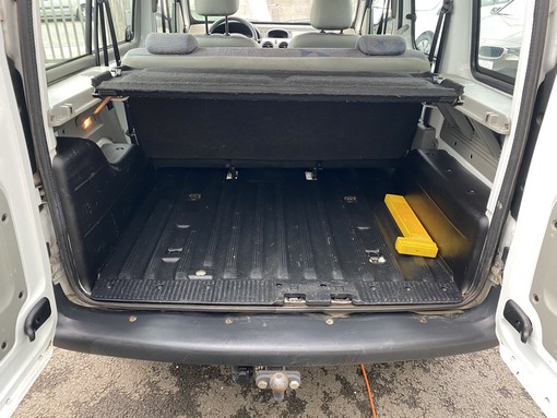 Renault Kangoo 1.4 Expression 75 Ch 2003 - vue 7