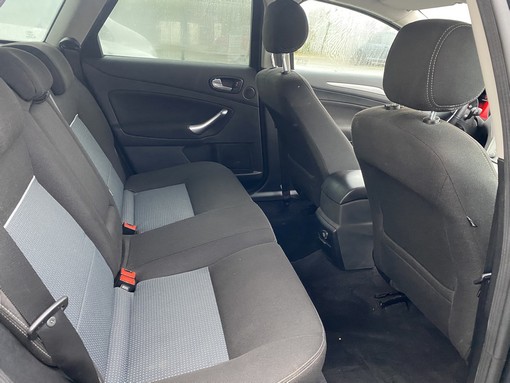 Ford Mondeo 1.8 TDCI 125ch 2009 - vue 5