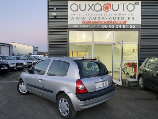 Renault Clio 1.5 DCI 65ch campus 2006 - vue 2