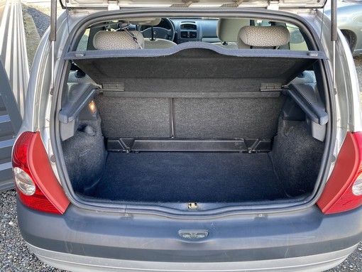 Renault Clio 1.5 DCI 65ch campus 2006 - vue 6